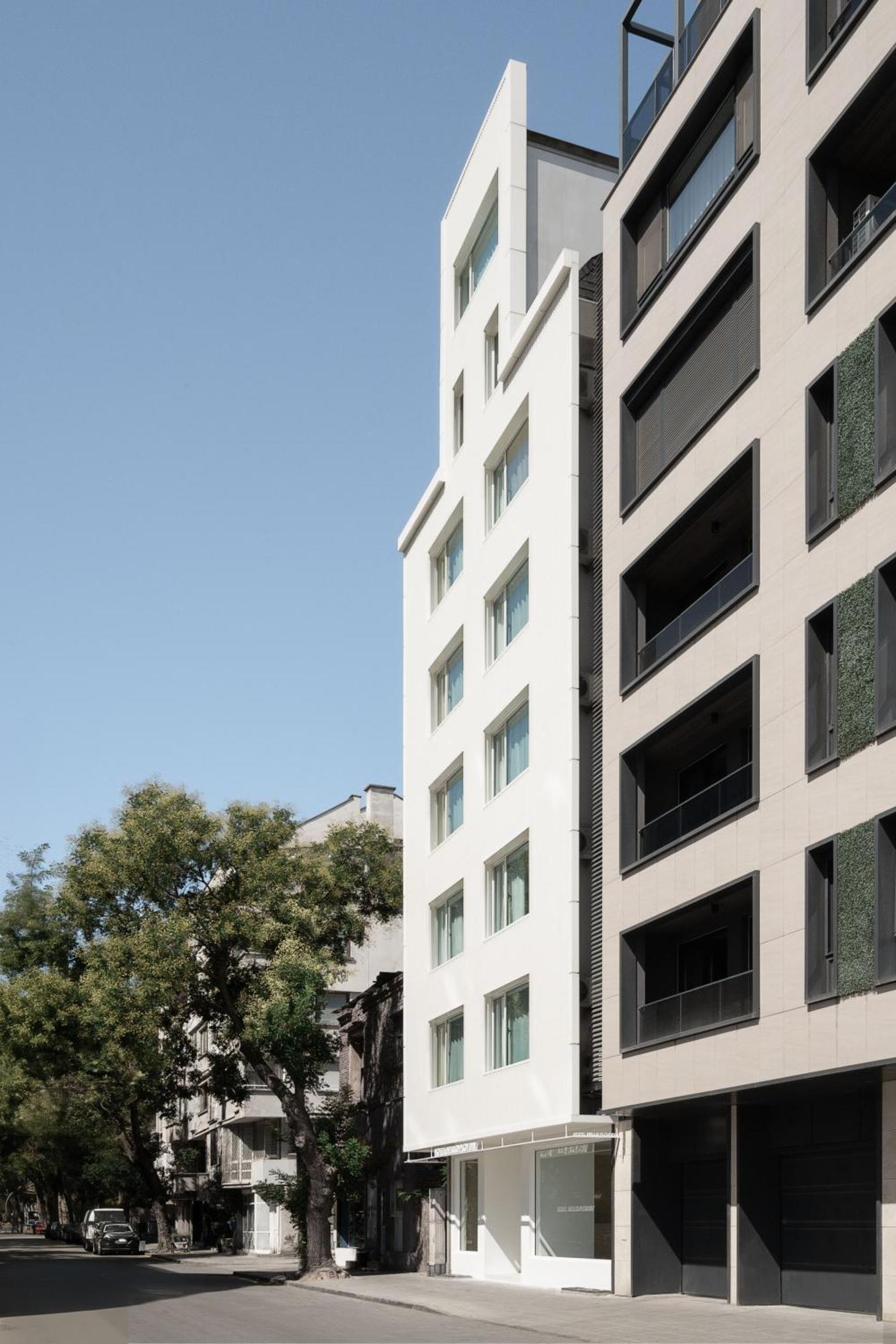 Hotel Hello Plovdiv - Free Parking And Pet Friendly المظهر الخارجي الصورة